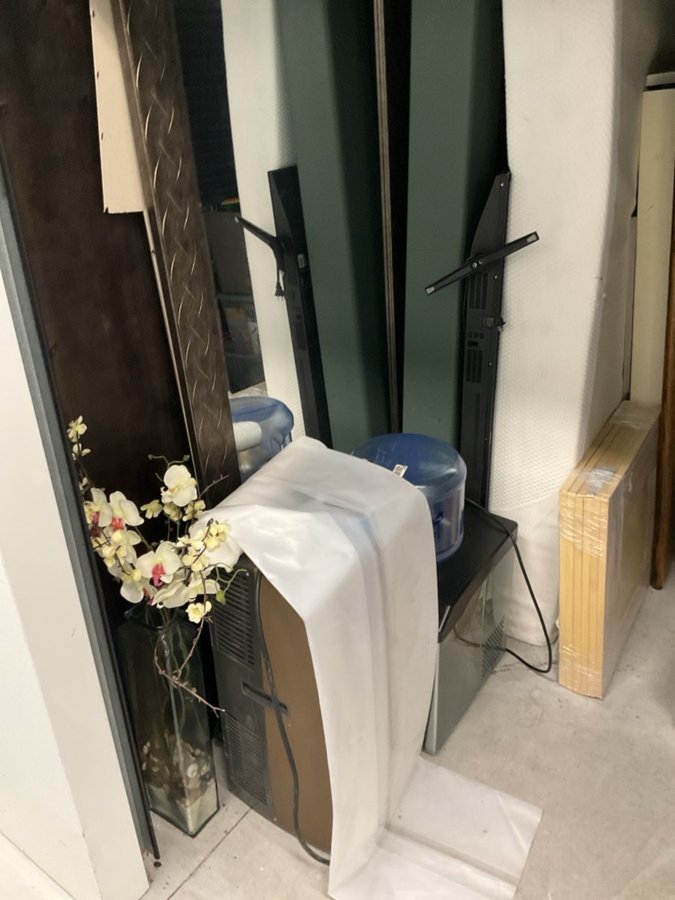 8 x 12 storage unit in Naples, FL