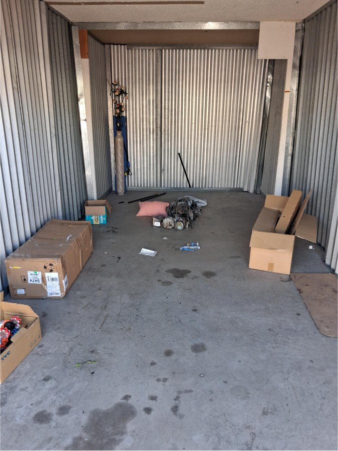 10 x 20 storage unit in Denver, CO
