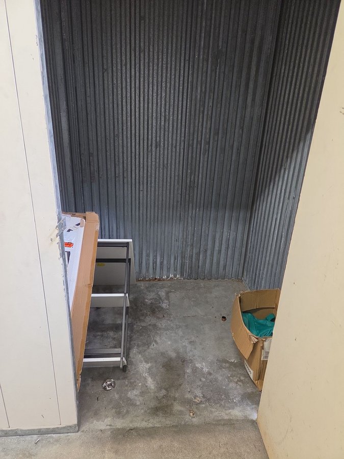 5 x 5 storage unit in Houston, TX