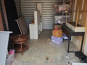 10 x 15 storage unit in Rosenberg, TX