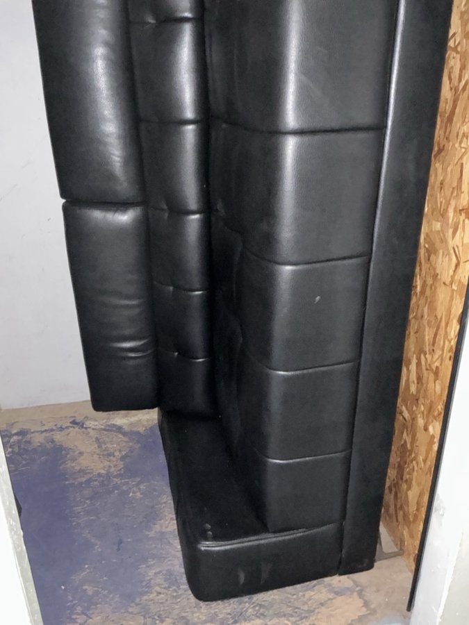 5 x 5 storage unit in Las Vegas, NV