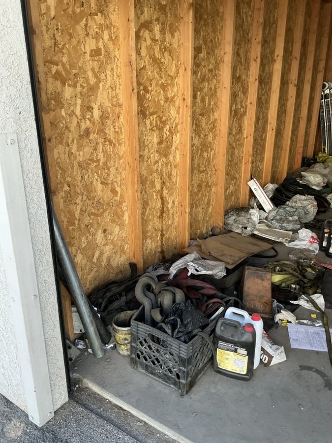 10 x 20 storage unit in Las Vegas, NV