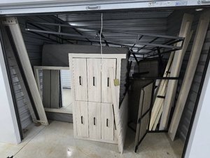 10 x 7 storage unit in Cape Coral, FL