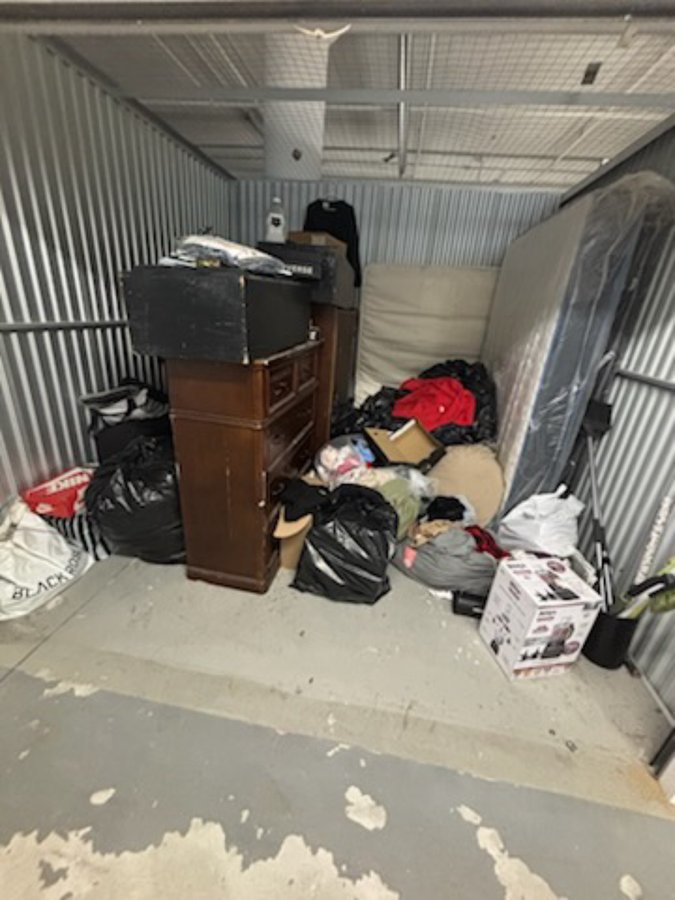 10 x 10 storage unit in Chicago, IL