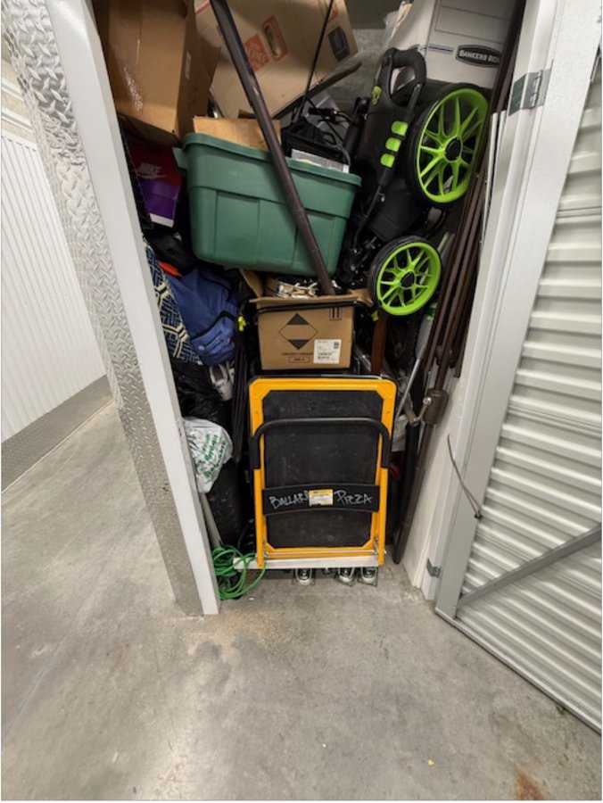 5 x 7 storage unit in Seattle, WA