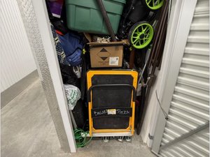 5 x 7 storage unit in Seattle, WA