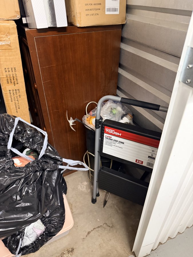 5 x 5 storage unit in Houston, TX