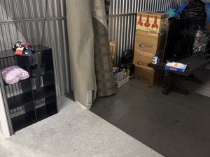 10 x 20 storage unit in Cape Coral, FL