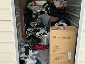 5 x 10 storage unit in Naples, FL