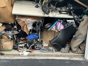 10 x 10 storage unit in Naples, FL
