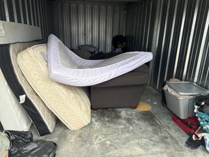 10 x 20 storage unit in Cincinnati, OH