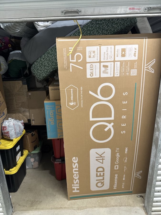10 x 10 storage unit in Rosenberg, TX