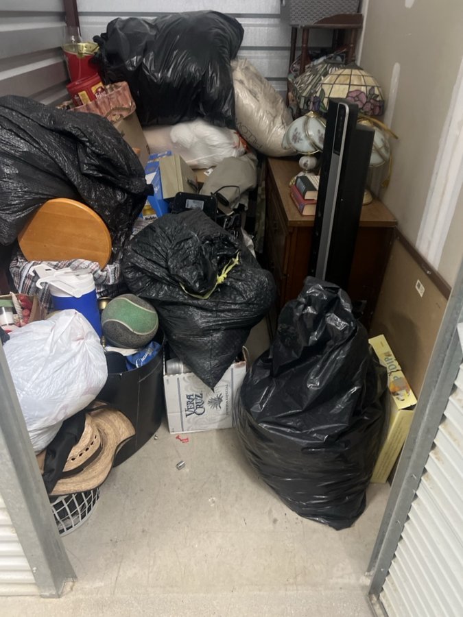 5 x 7 storage unit in Rosenberg, TX