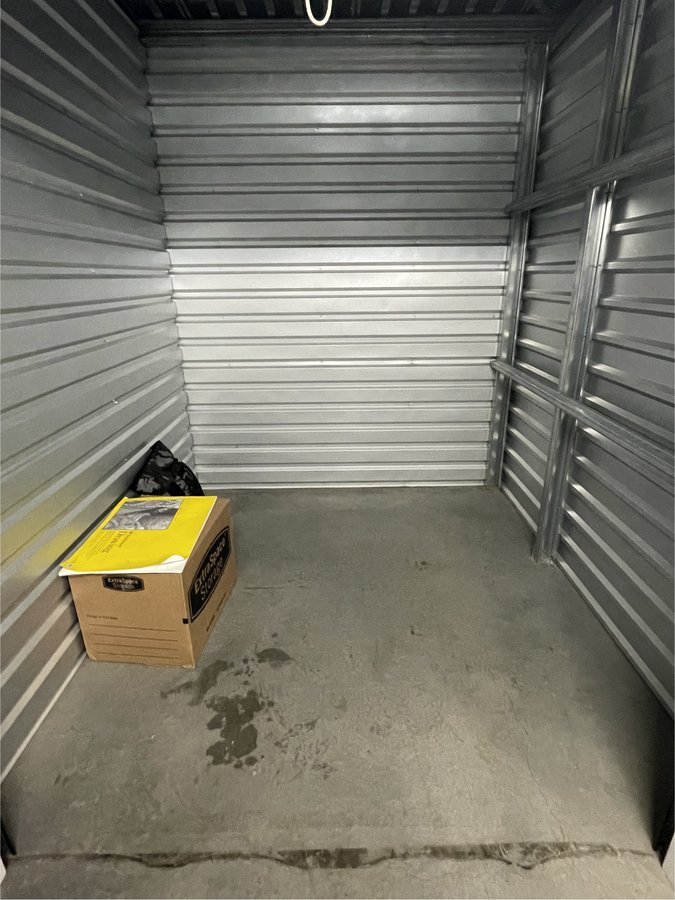 7 x 9 storage unit in Portland, OR
