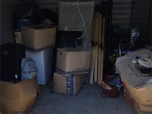 10 x 10 storage unit in Lawrenceville, GA