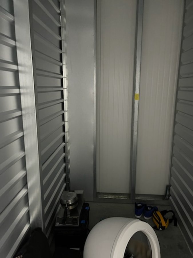 5 x 10 storage unit in Seattle, WA
