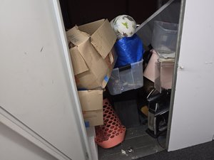 10 x 10 storage unit in Los Angeles, CA