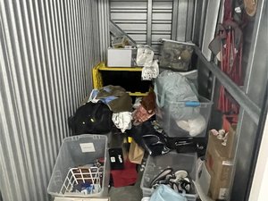 5 x 10 storage unit in Portland, OR