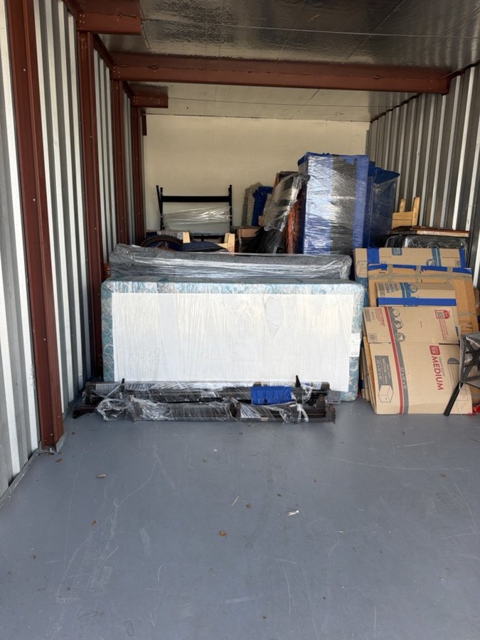 12 x 25 storage unit in Fort Myers, FL