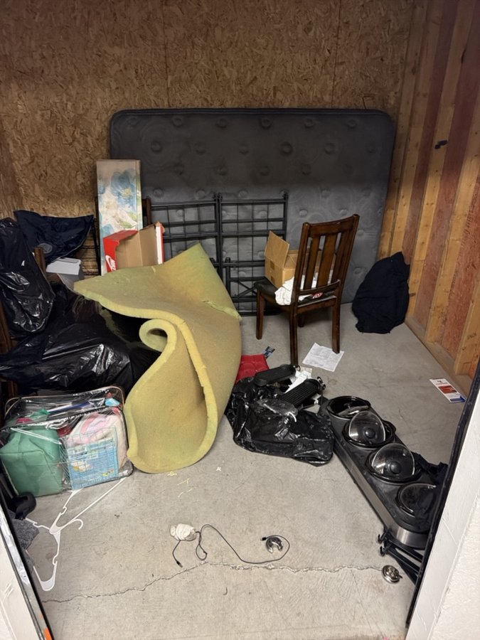 10 x 10 storage unit in Las Vegas, NV