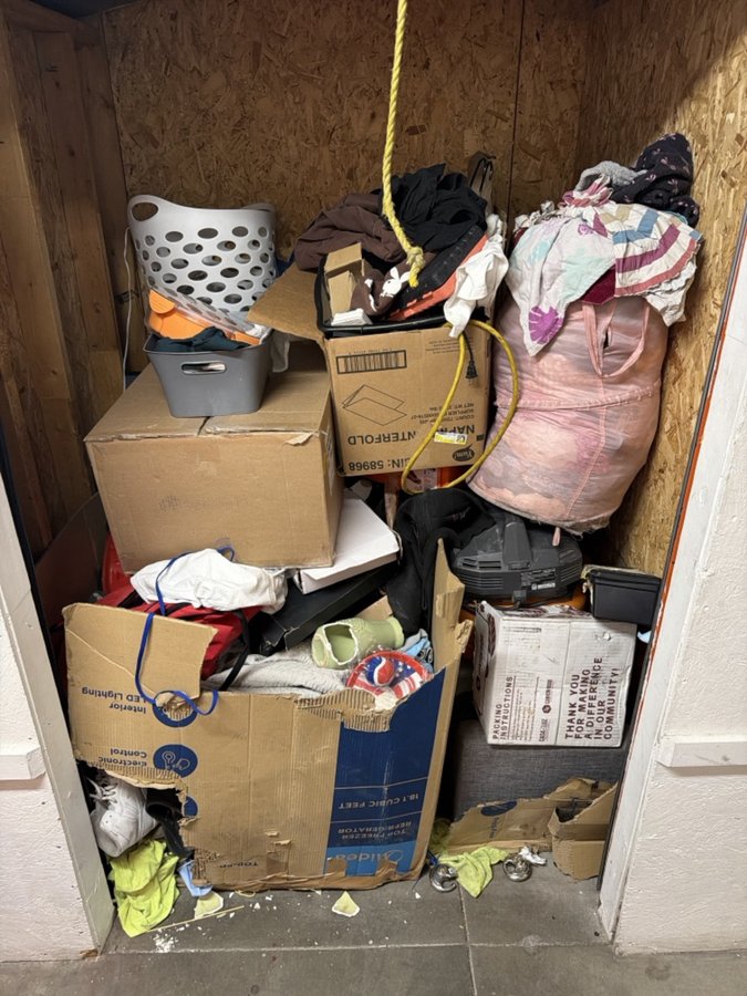 5 x 5 storage unit in Las Vegas, NV