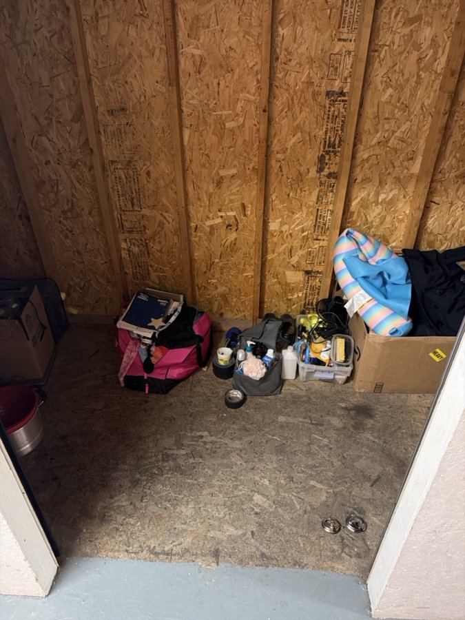 5 x 5 storage unit in Las Vegas, NV