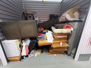 10 x 8 unit in Honolulu