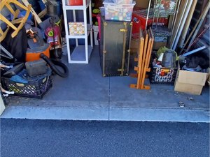 10 x 15 storage unit in Reno, NV