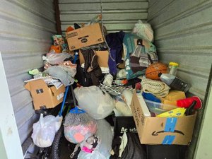 5 x 5 storage unit in Dallas, TX