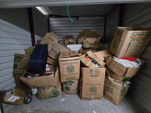 10 x 10 storage unit in Dallas, TX
