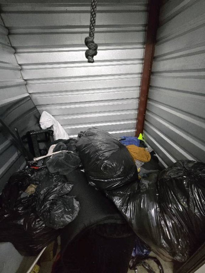 5 x 5 storage unit in Lakewood, WA