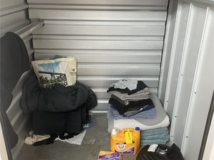 5 x 5 storage unit in Portland, OR