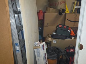 8 x 10 storage unit in Alameda, CA