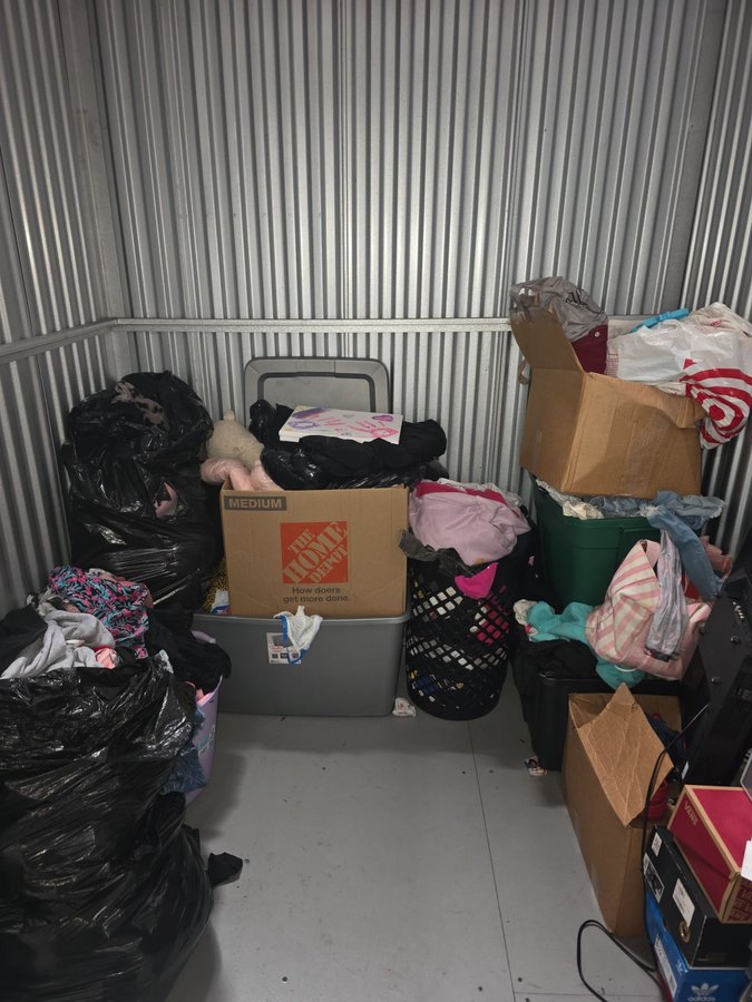 5 x 6 storage unit in Alameda, CA