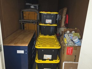 5 x 15 storage unit in Pinole, CA