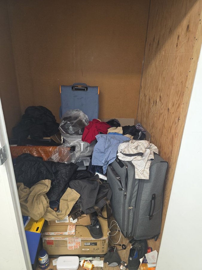 5 x 5 storage unit in Emeryville, CA