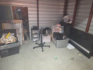 7 x 10 storage unit in San Pablo, CA