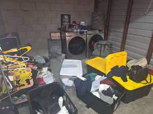 10 x 10 storage unit in San Pablo, CA