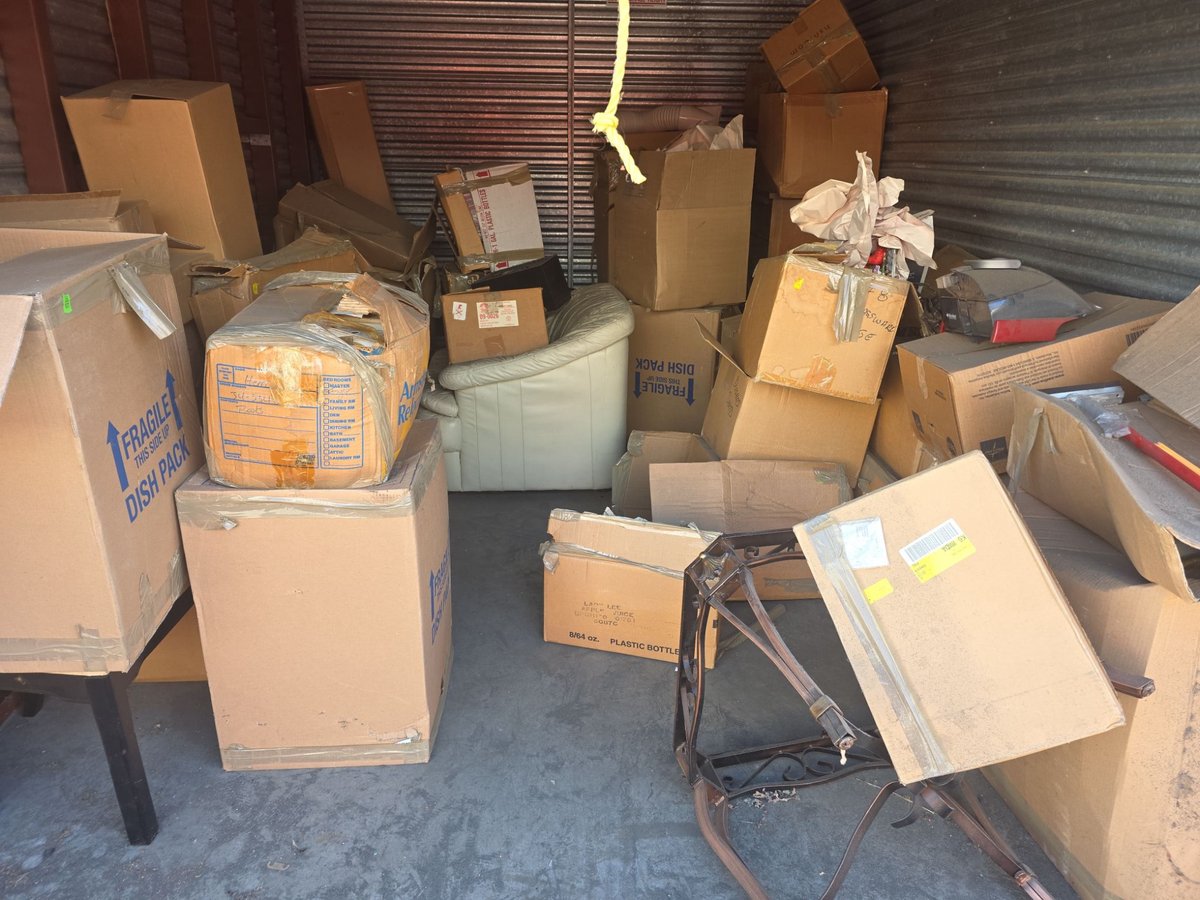 10 x 15 storage unit in San Pablo, CA