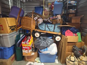 10 x 10 storage unit in Berkeley, CA