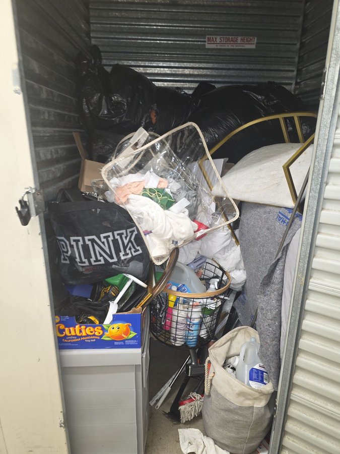 5 x 5 storage unit in San Pablo, CA