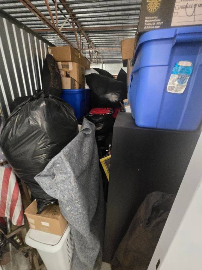 5 x 15 storage unit in Surprise, AZ