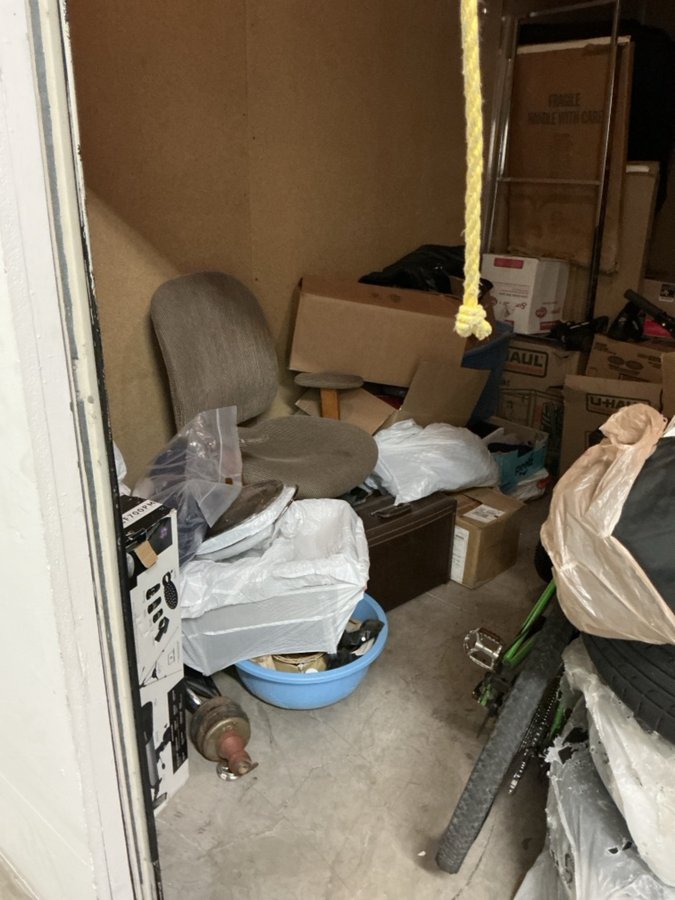 10 x 15 storage unit in Las Vegas, NV