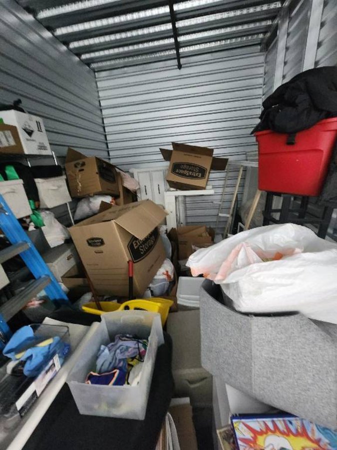 10 x 15 storage unit in Goodyear, AZ