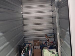 5 x 10 storage unit in Stanwood, WA