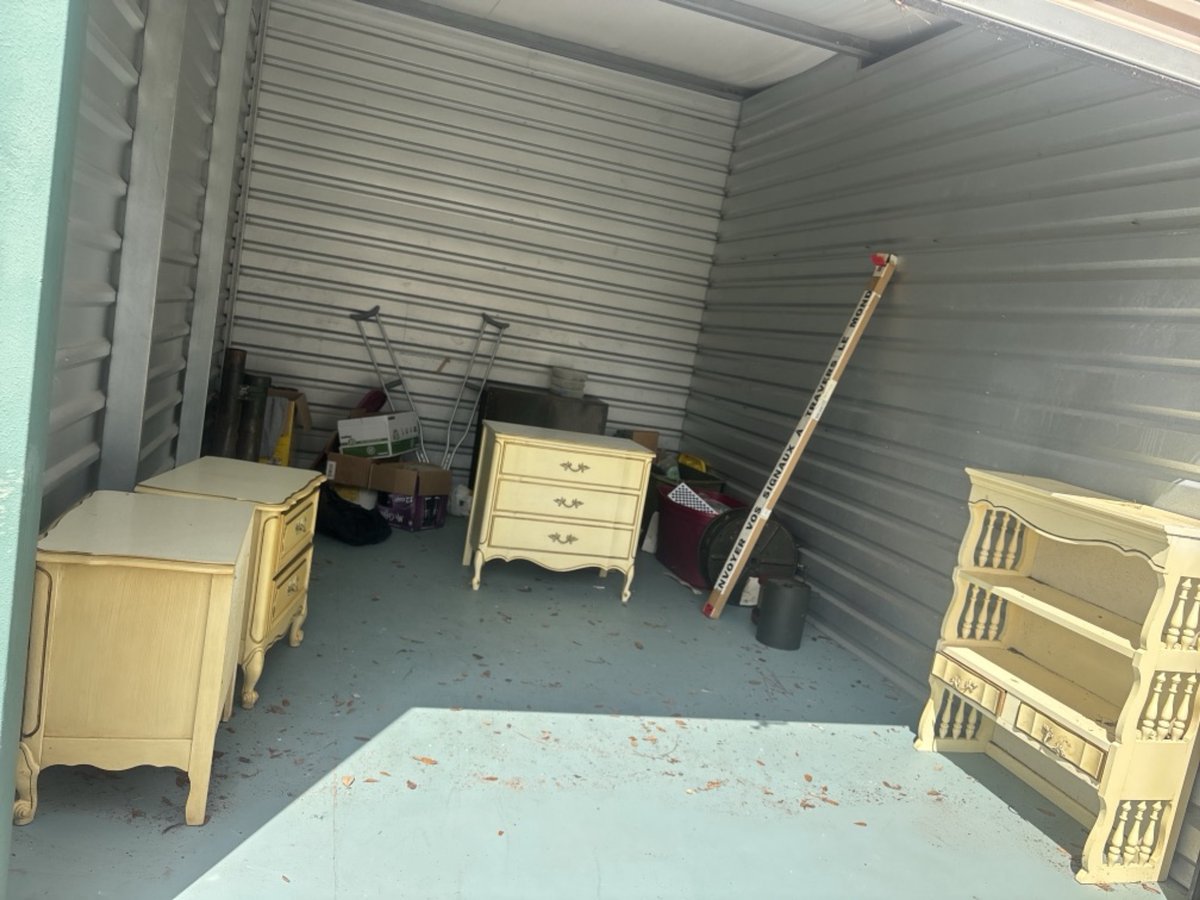 10 x 15 storage unit in Edgewater, FL