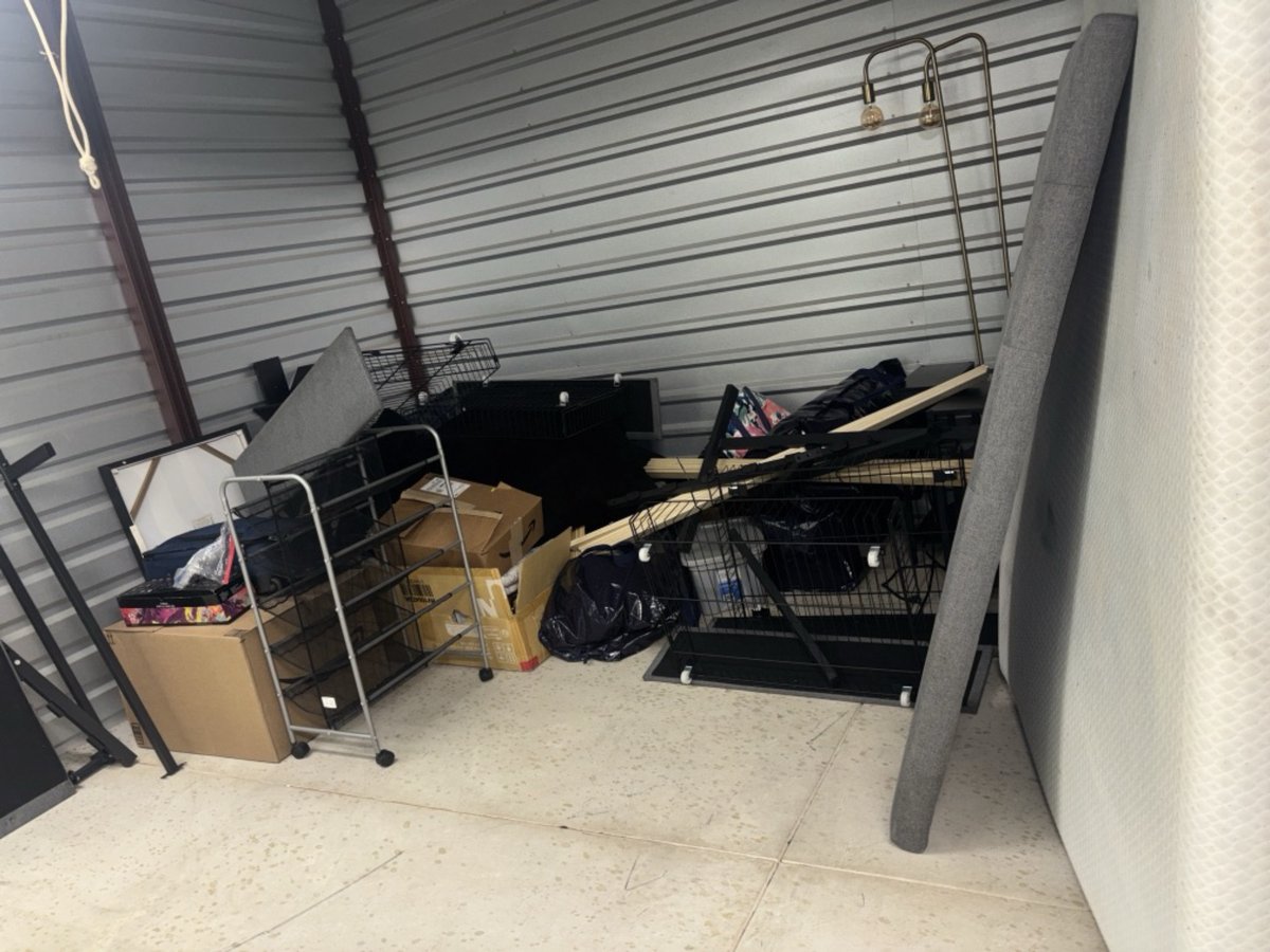 12 x 10 storage unit in South Daytona, FL