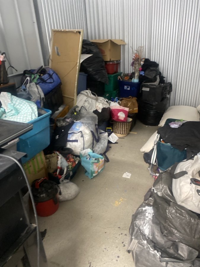 10 x 15 storage unit in Phoenix, AZ