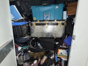 10 x 10 storage unit in Panorama City, CA