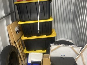 5 x 5 storage unit in Phoenix, AZ